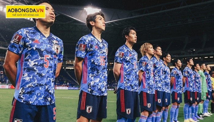 Mẫu áo bóng đá thi đấu World Cup 2022 của ĐTQG Nhật Bản