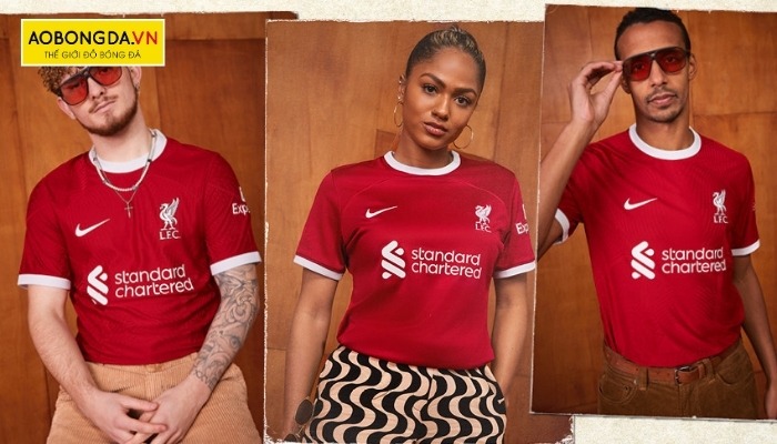 Mẫu áo bóng đá dành cho CLB Liverpool