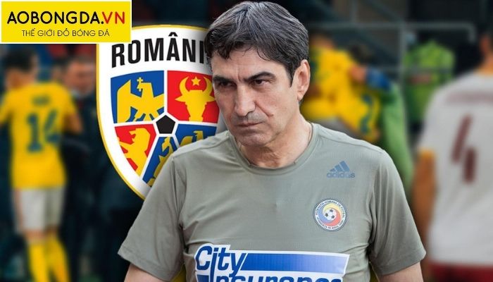 Huấn luyện viên trưởng của Đội Tuyển Romania tại Euro