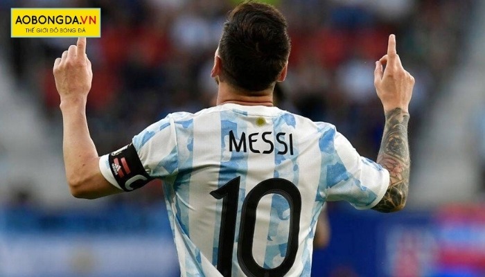 Thiết kế lưng áo bóng đá của Lionel Messi