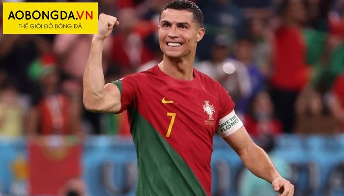 Ronaldo thường hướng dẫn cách đá penalty là gì cho các đồng đội