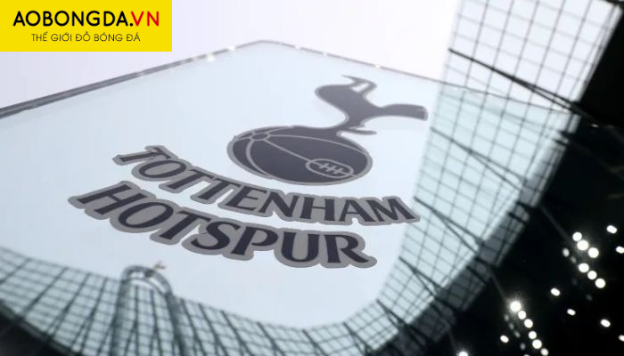 Logo trên áo Tottenham hiện nay