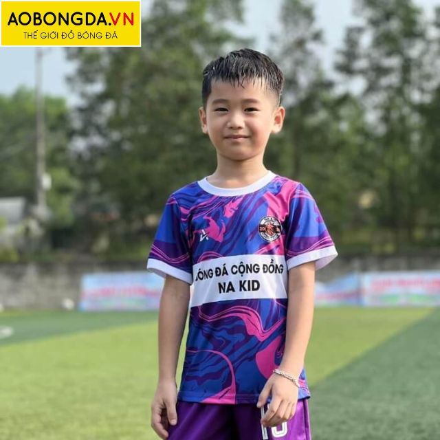 Quần áo bóng đá trẻ em thoáng mát, dễ vận động 